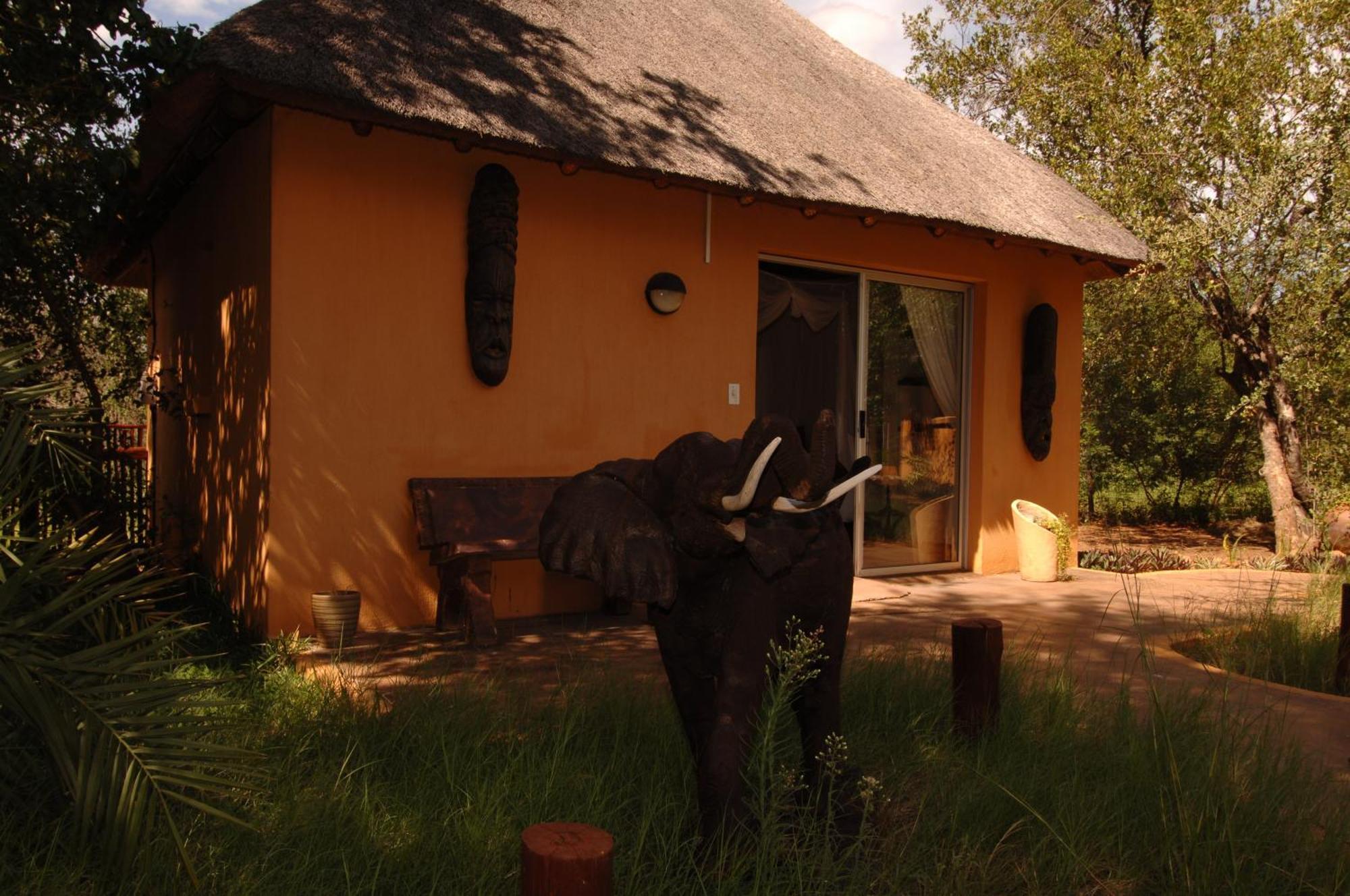 Normann Safari Bush Lodge Phalaborwa Oda fotoğraf