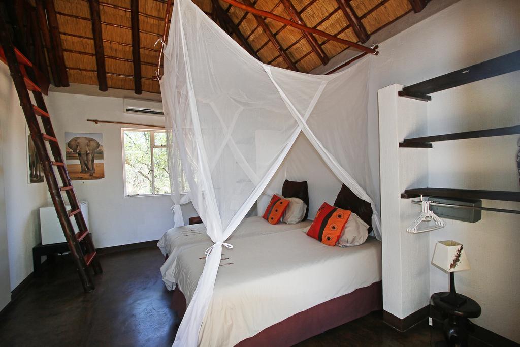 Normann Safari Bush Lodge Phalaborwa Dış mekan fotoğraf